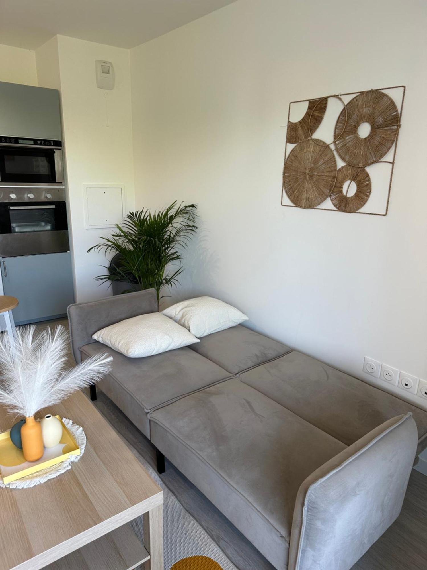 Appartement Entre Paris Et Disney Noisy-le-Grand Luaran gambar